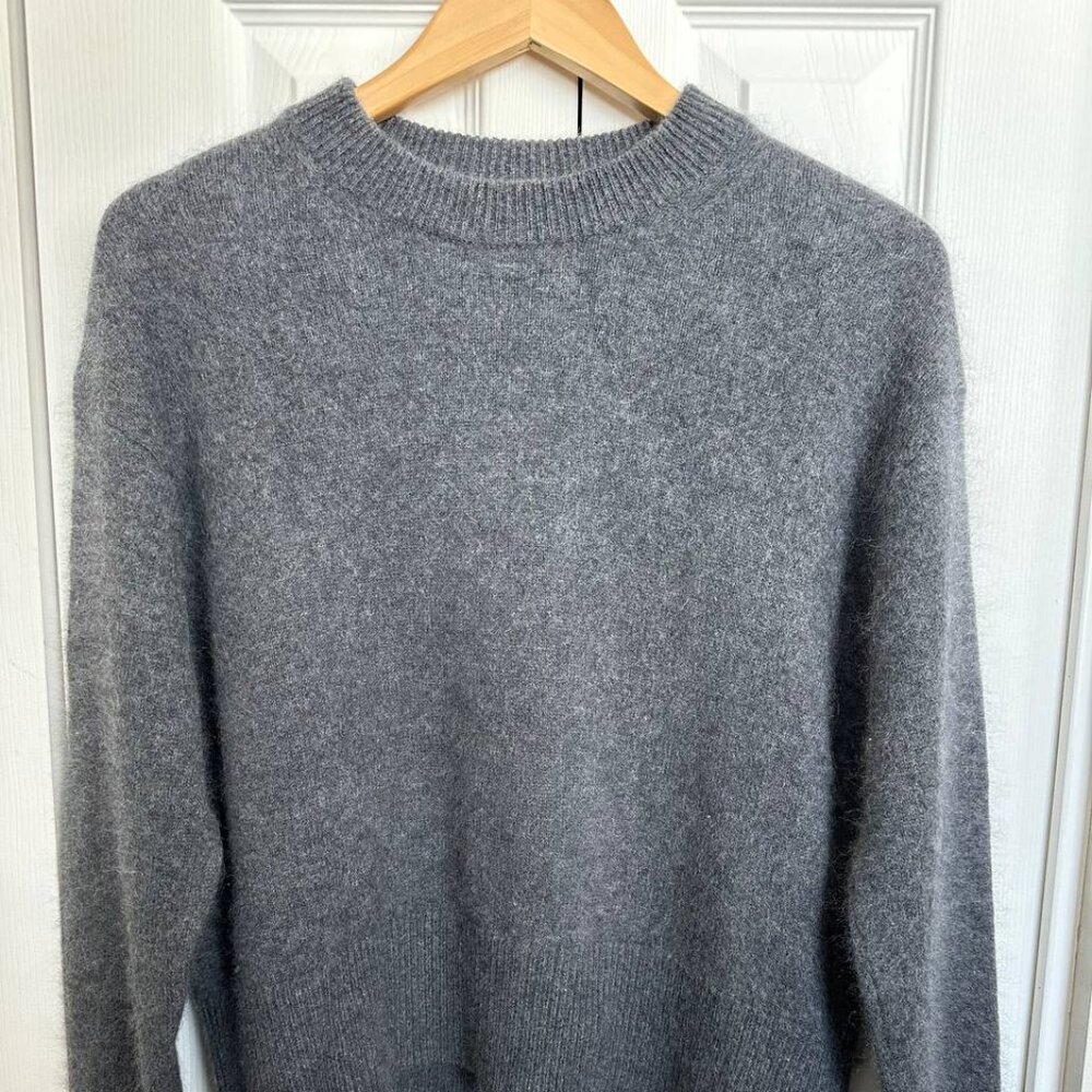 Aritzia Babaton Cashmere & Wool Gray Sweater, Size S